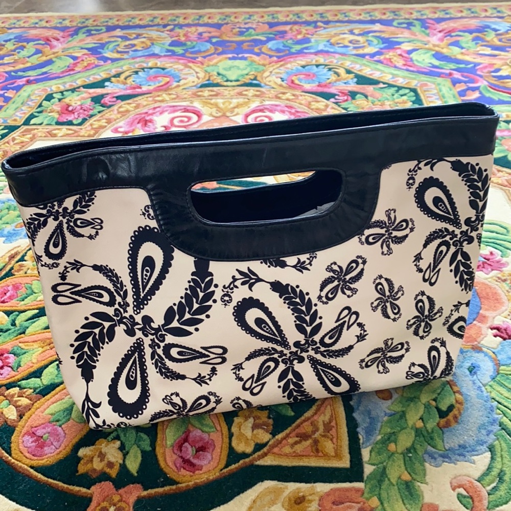 Tucker Paisley black and white bag